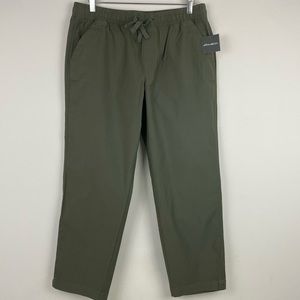 NWT Eddie Bauer Army Green Drawstring Waist Cargo Pants Size 12.